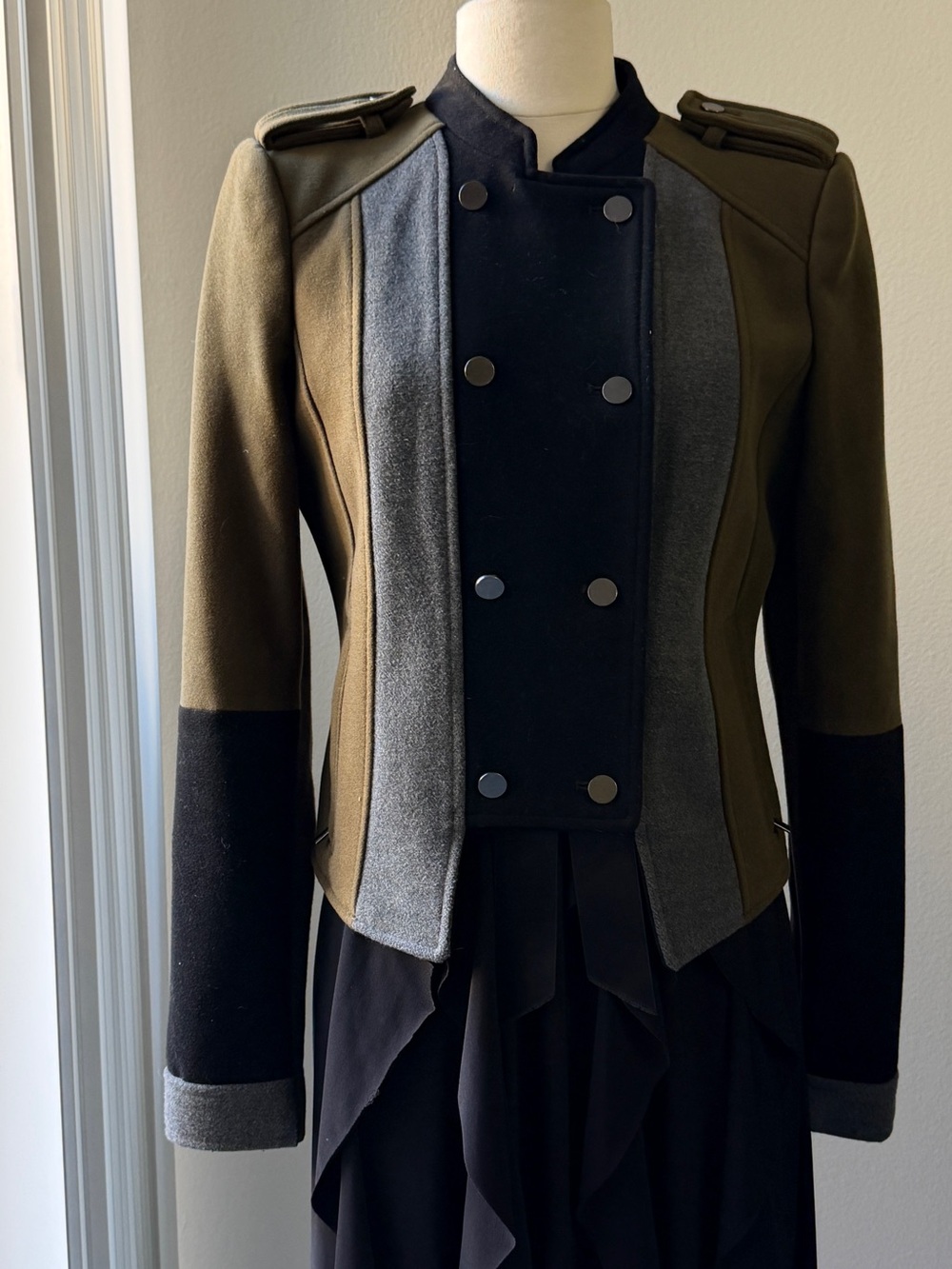 BCBGMAXAZRIA Womens Colorblock Military-Inspired Jacket - Olive, Black & Gray